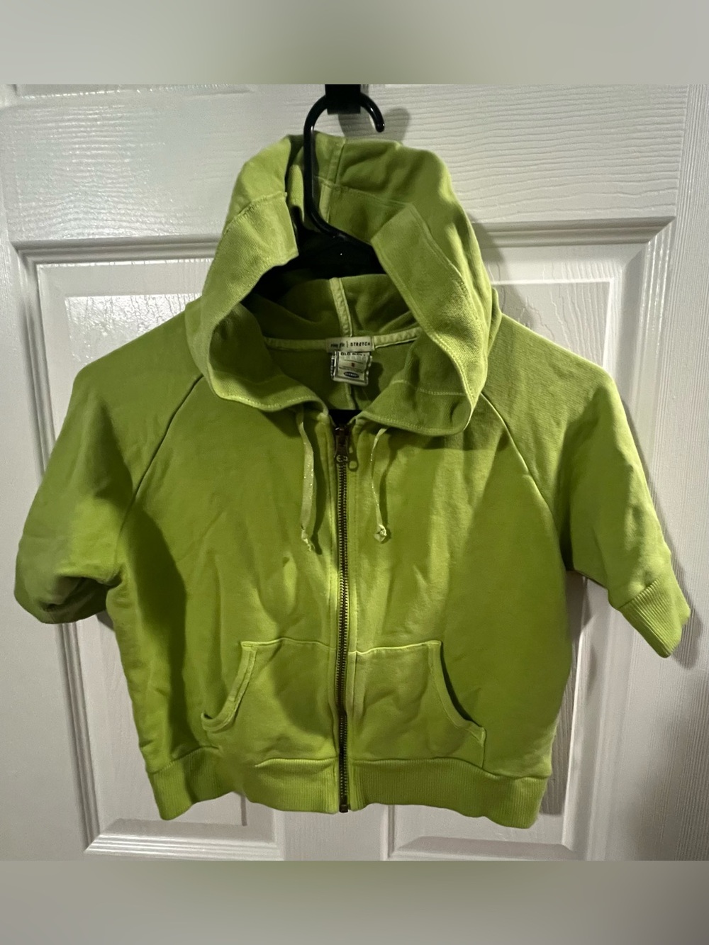 VTG Old Navy Lime Green Short-Sleeve Zip Crop Hoodie. Women’s Vintage Hoodie. S